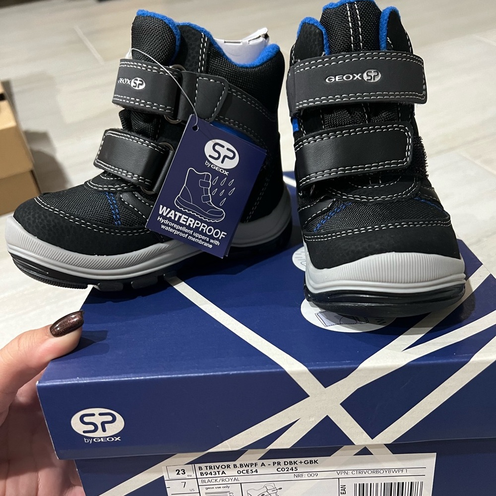 Geox snow boots lined and waterproof